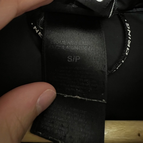 The North Face Women’s Winter Jacket 600 Size Small - Picture 2 of 12